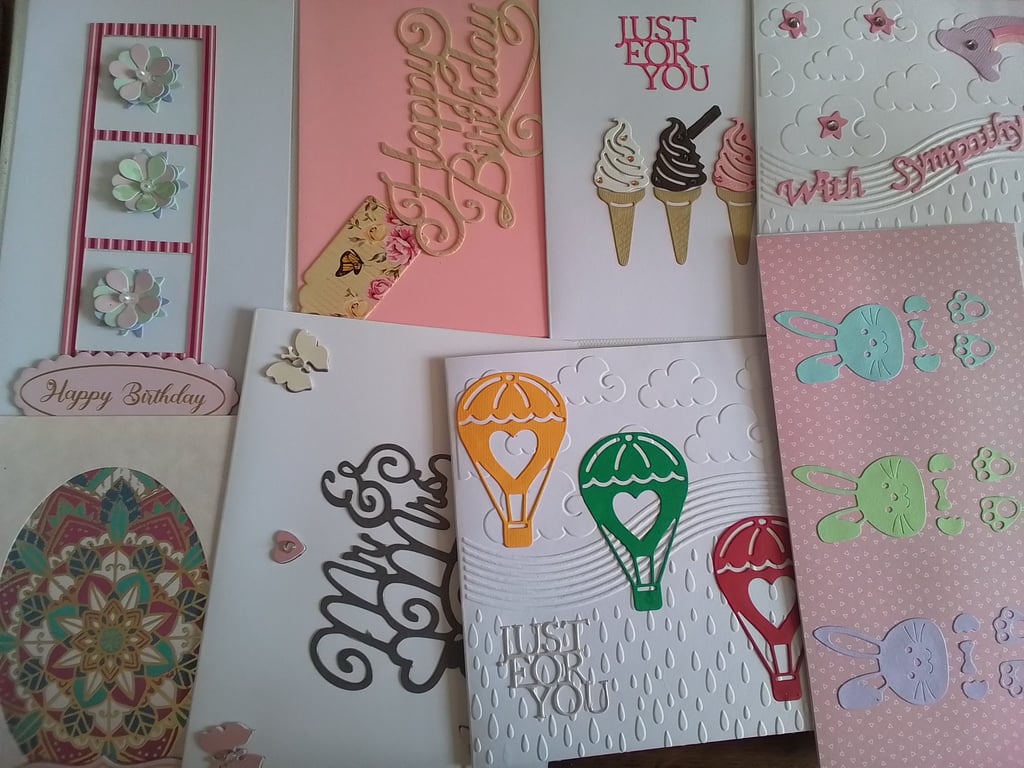 Selection of 8 cards. Ref 540. Summer seconds 