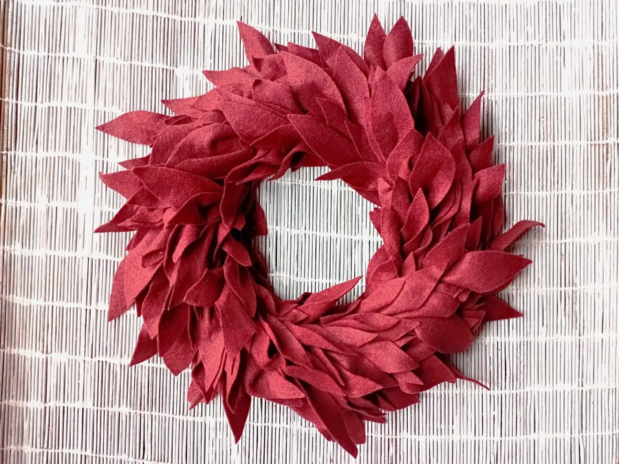 Christmas Wreath, Chestnut Brown Felt 'Leaves' Wreath, minimalist, simple.