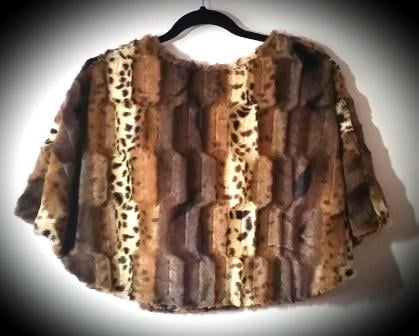 PAMELA  ELEGANT FAUX FUR CAPE
