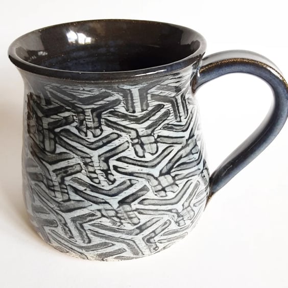 Black Grey Patterned Glazed Mug - Hand Thrown Stoneware Ceramic Mug 