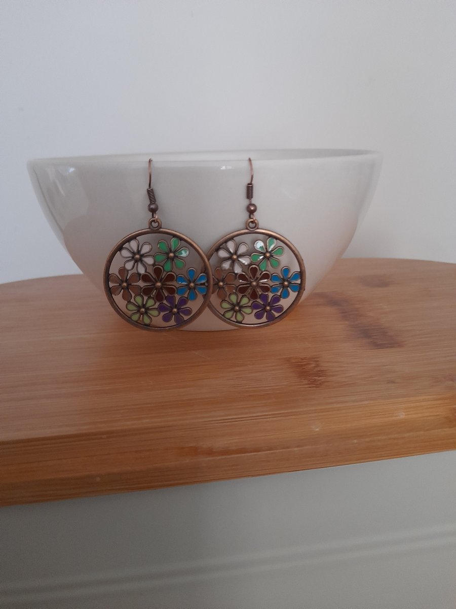 ANTIQUE COPPER AND MULTI COLOURED DANGLE EARRINGS.