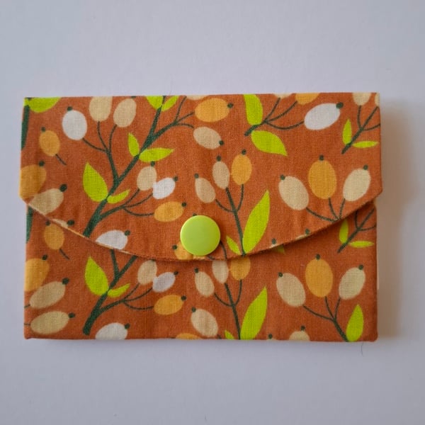 Autumn retro patterned card holder