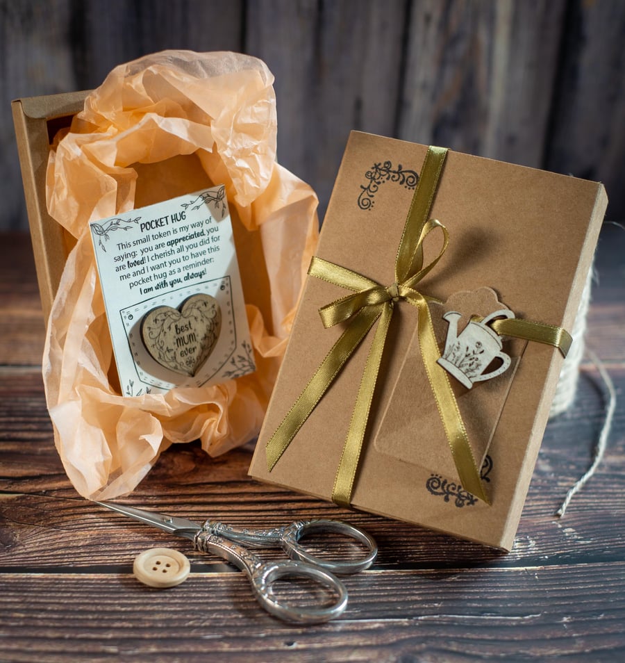 "Best Mum Ever" Pocket Hug with Gift Packaging