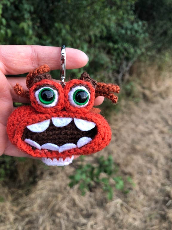 Inside Out “Anxiety” Crochet Keyring – Handmade Amigurumi Character
