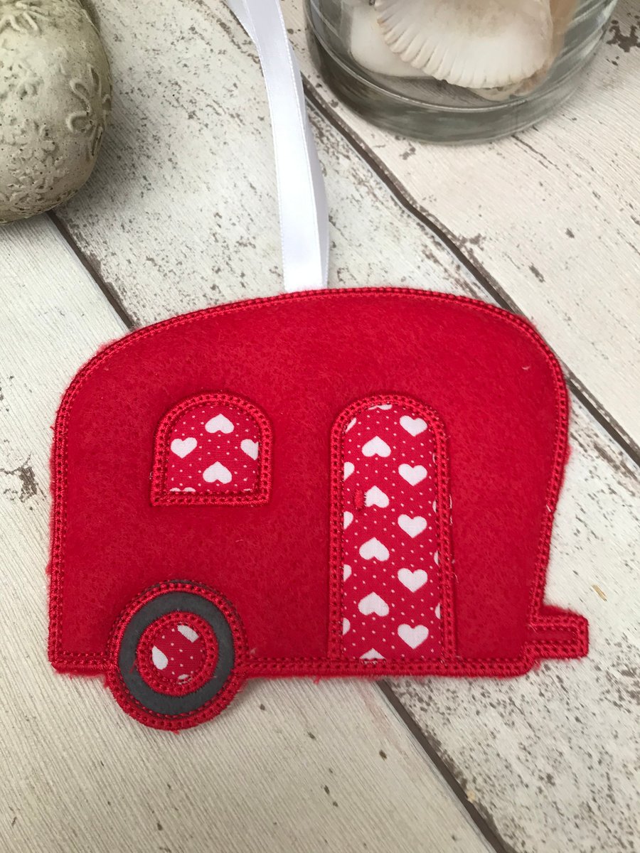 Caravan Vintage Style Hanging Polka dots 
