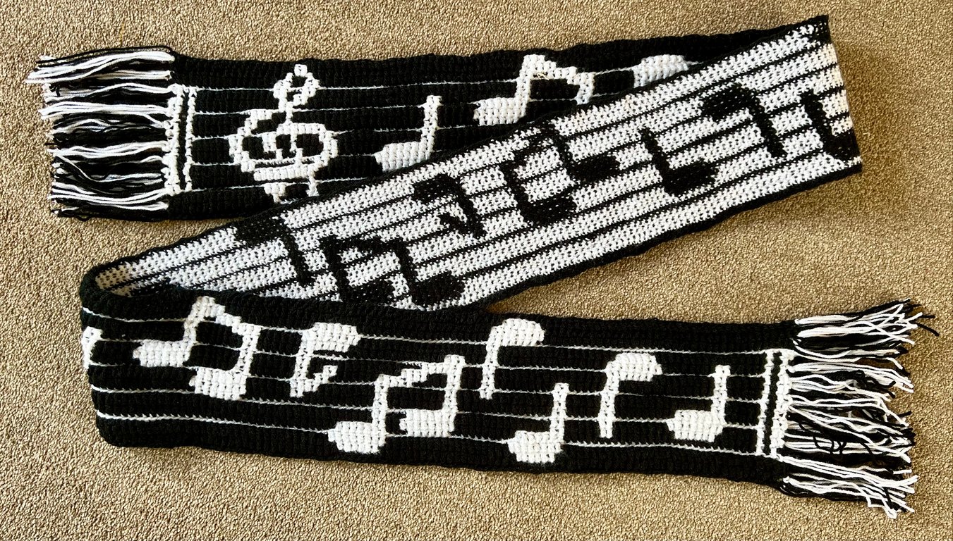 Crotched Music Notes Scarf