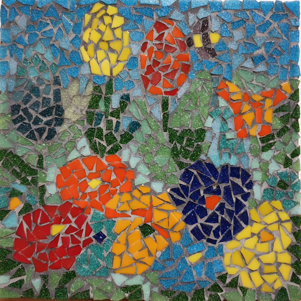 Small and Pretty Little Things