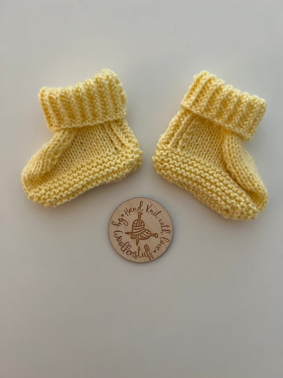 Made To Order Handknitted Ivory Baby Boots 5 sizes. Any Colour.