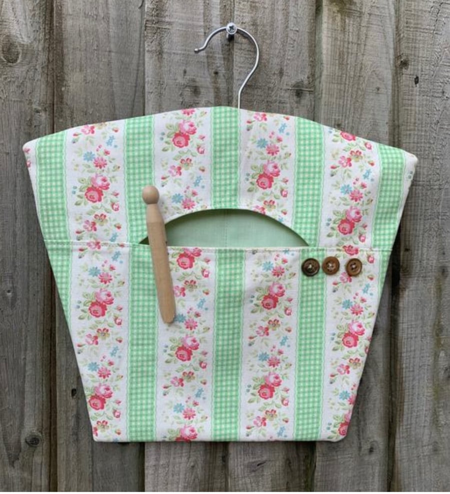 Vintage print peg bag