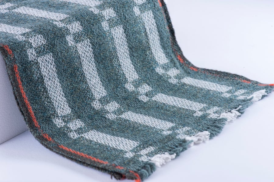 Lush lambswool scarf - green offset blocks