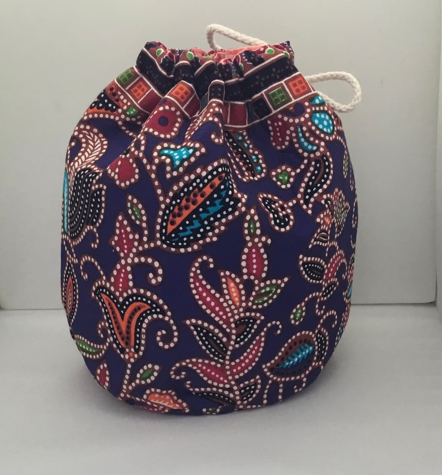 Drawstring toiletries bag