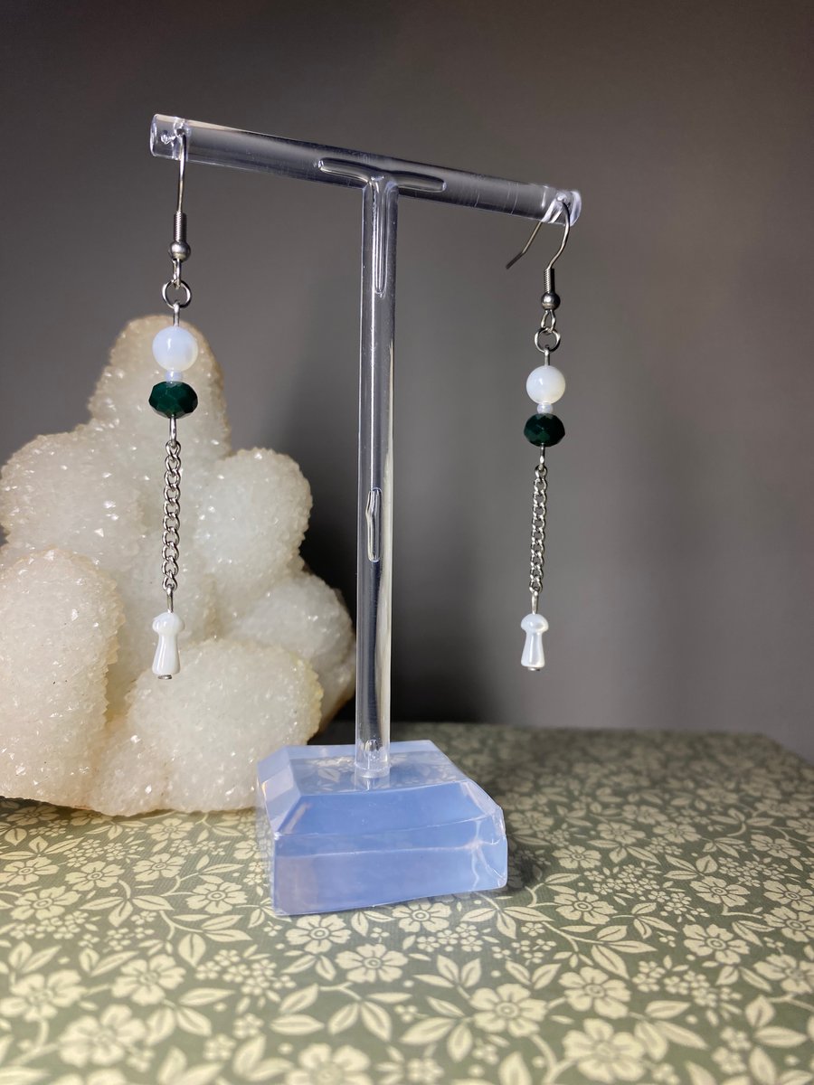 Cate - Simple Baby Mushroom Earrings 