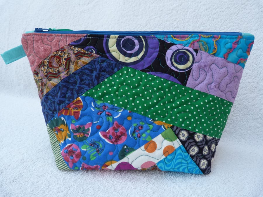 Crazy Patchwork Project Holder. Lined Purse. Zipped Holdall. Greens and Blue.