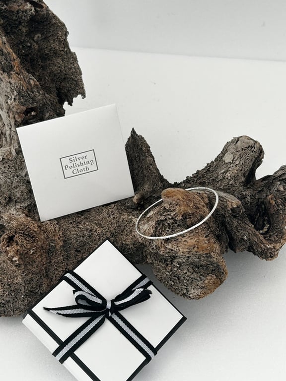 sterling silver skinny hammered stacking bangle