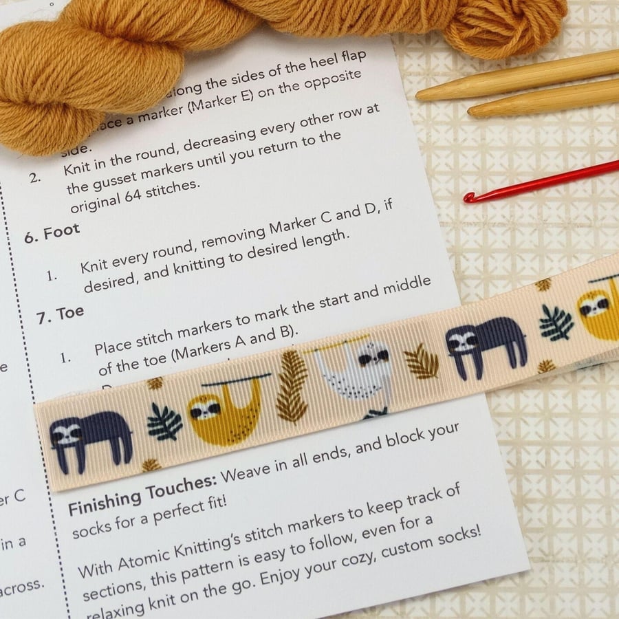 Magnetic Pattern Marker Tamer Guide - Sloth - 19.5cmA4Letter Size