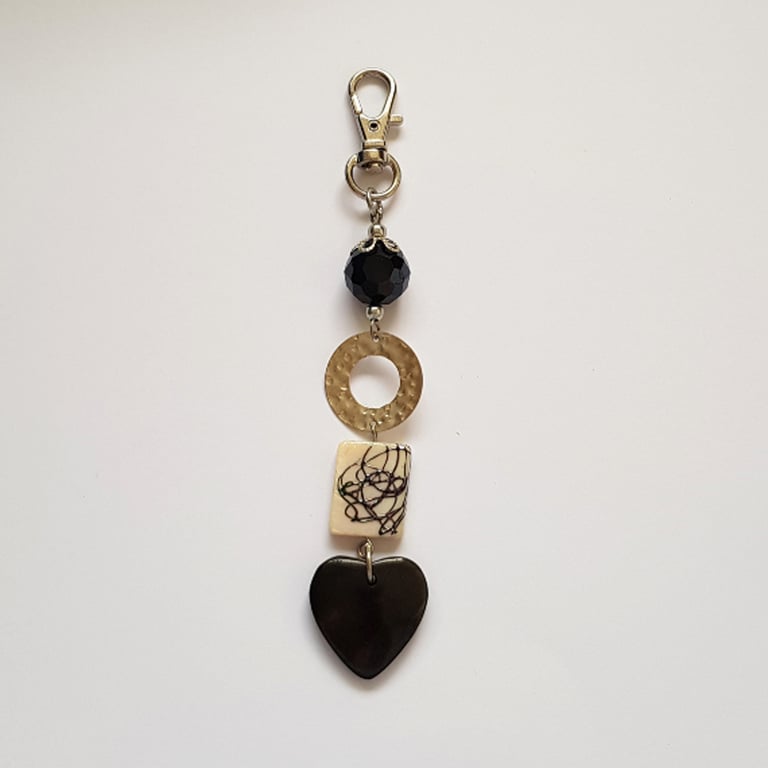 Black Heart Bag Charm - Abstract Beaded Handbag Charm