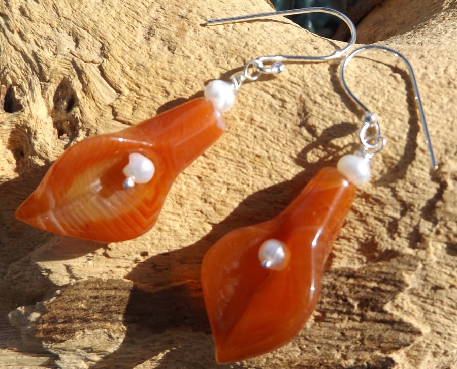Carnelian and white pearl calla lily earrings