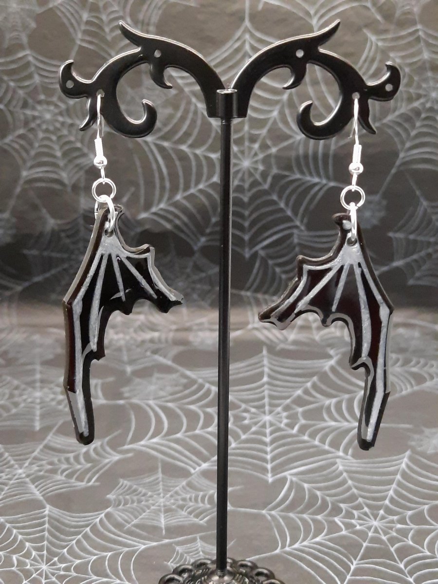 Handmade Resin Pointed Dragon Bat Devil Demon Wing Earrings