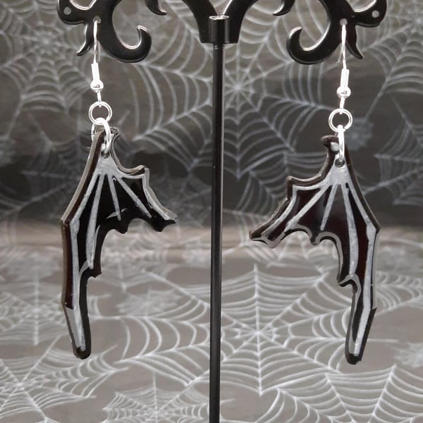 Handmade Resin Pointed Dragon Bat Devil Demon Wing Earrings