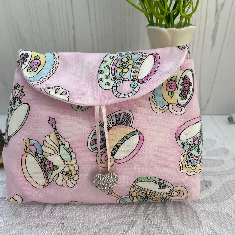 Tea Room - Cotton pouch & Key Fob by Carolee Crafts PB3 - 0011