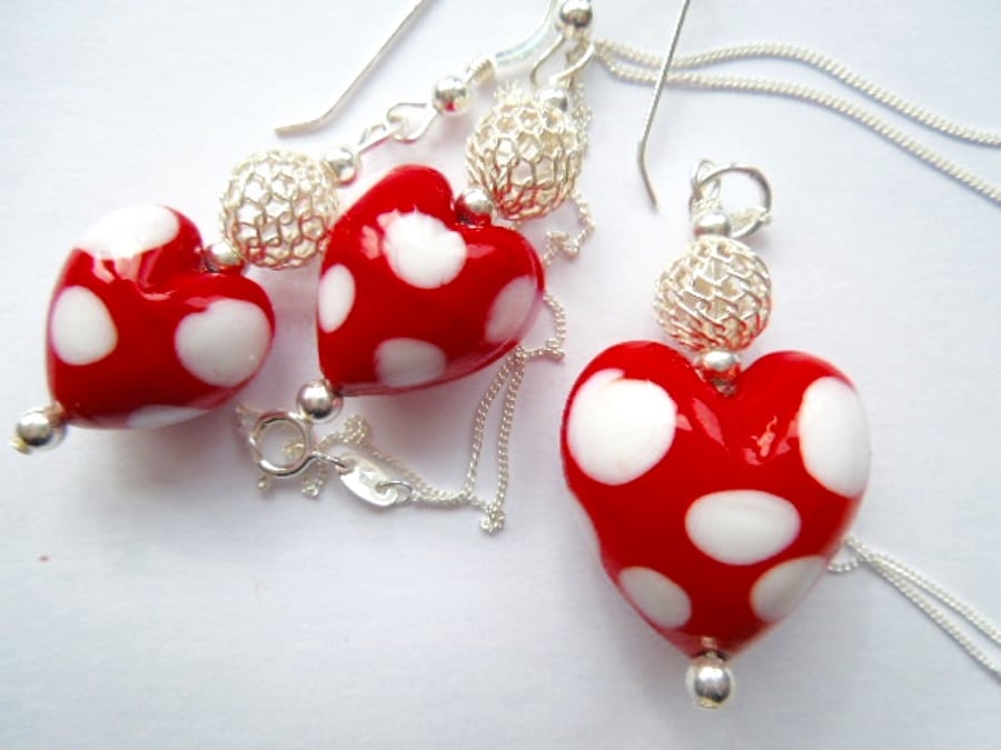  Murano glass red and white polka dot pendant and earrings set.