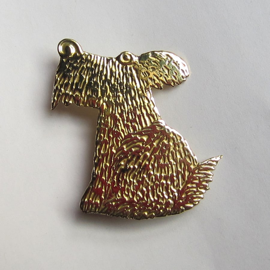 Hairy dog brooch