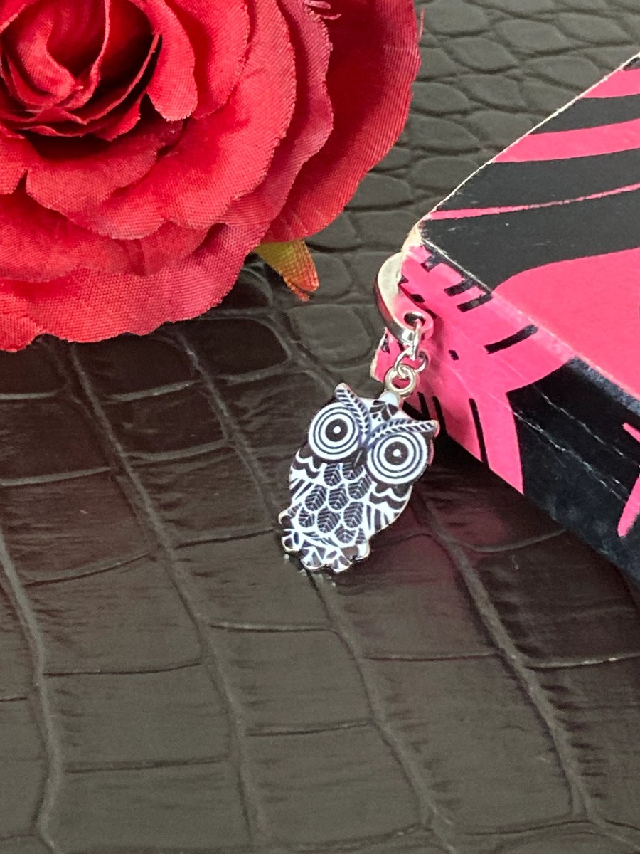 Black Enamel Owl Bookmark, Book Lover Gift