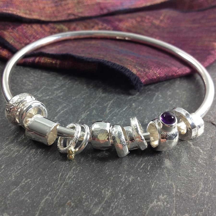  Silver amethyst and 18ct gold bangle
