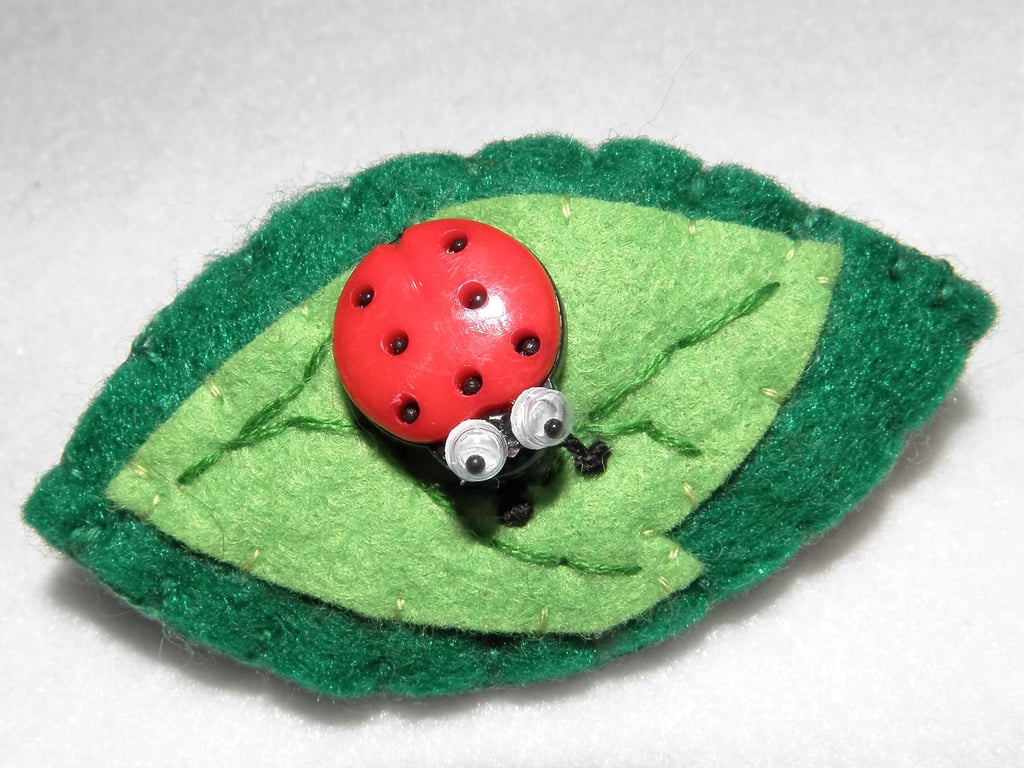 Felt Leaf and Ladybird Badge