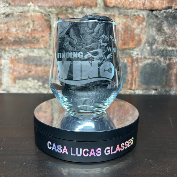 Hand Etched Finding Vino