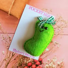 Hand sewn 'jelly bean' pocket hug and pocket hug card,letterbox gift (green)