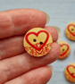 5 x Wooden Buttons - 20mm Heart Pattern - Image 2