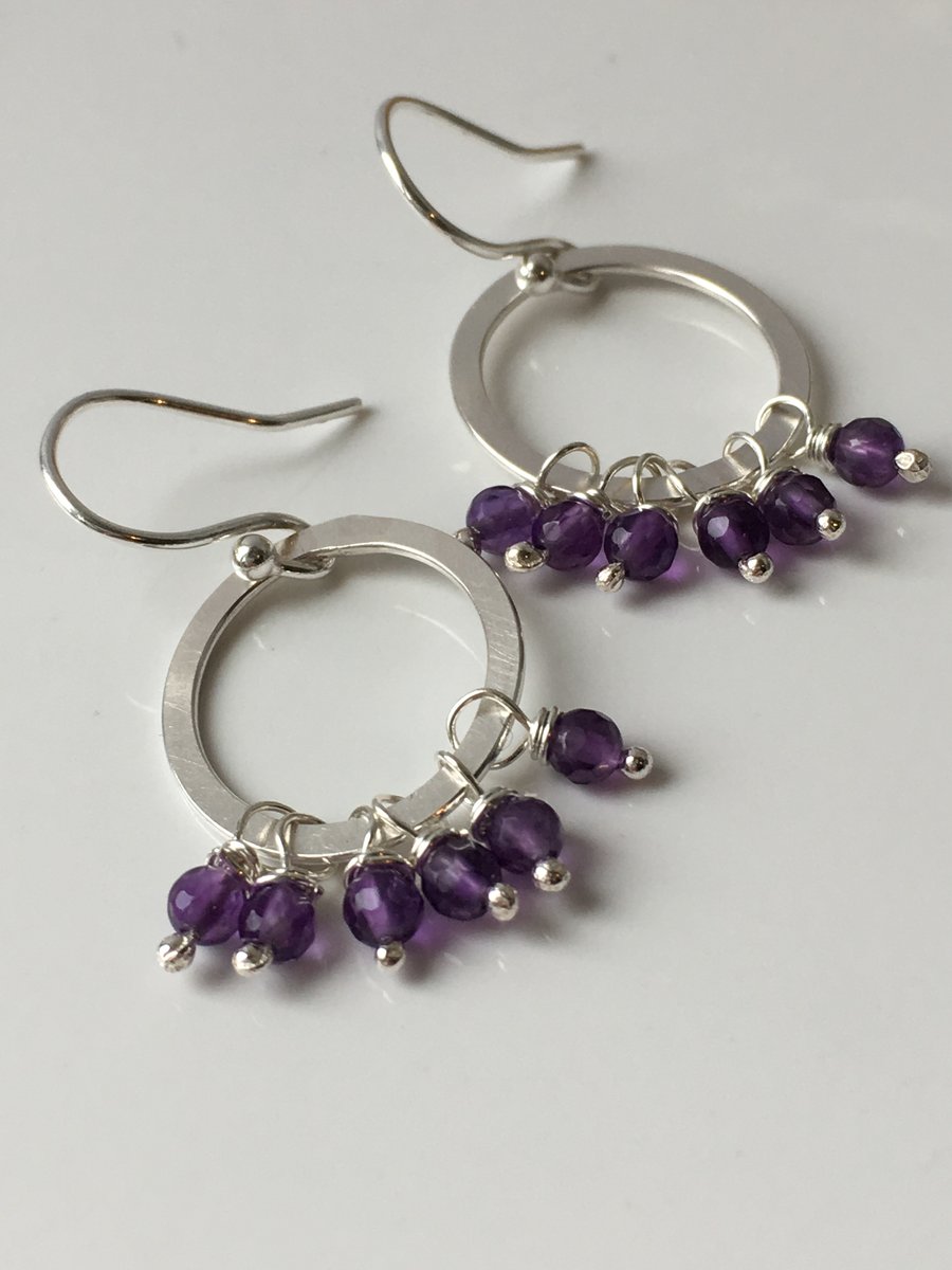 Silver hoops earrings 