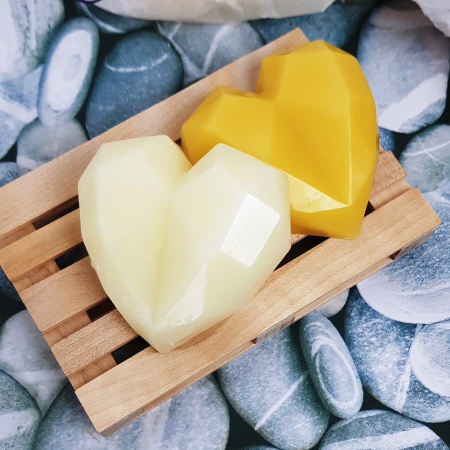 Diamond Heart Shaped Beeswax Block, 35g, a little over 1oz