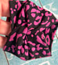 Bracelet wrist cover viscose jersey pink and black - Image 3