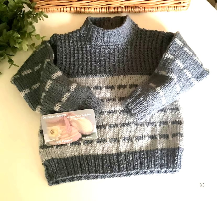 Designer Baby Boy's Cosy Soft Knitted Jumper  9 - 18  months 