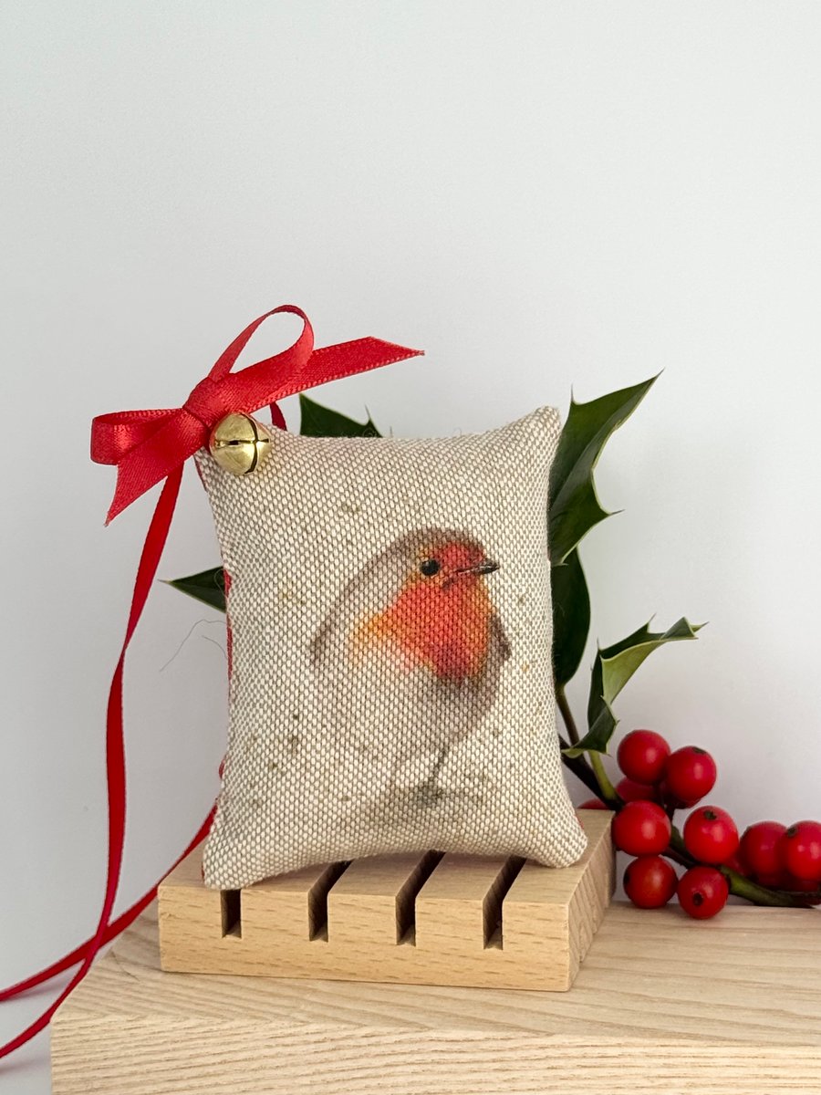CHRISTMAS ROBIN DECORATION - tree decoration