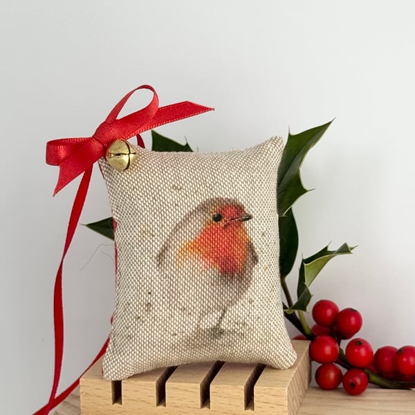 CHRISTMAS ROBIN DECORATION - tree decoration
