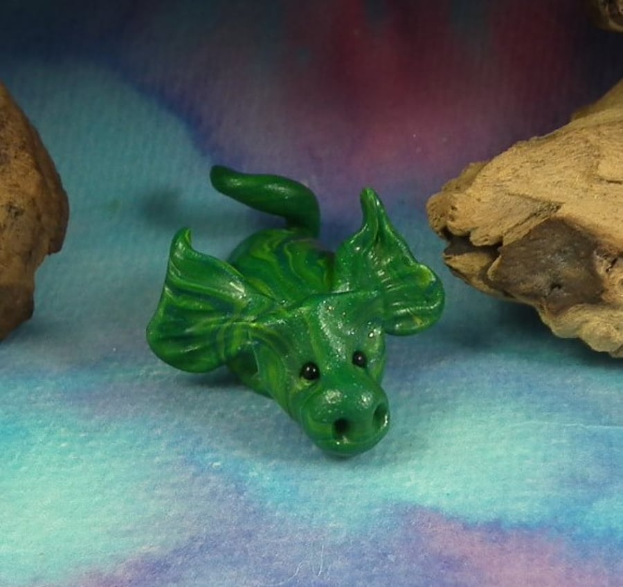 Tiny Elemental Dragon 'Flinte' OOAK Sculpt by artist Ann Galvin Gnome Village