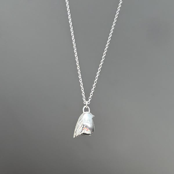 Birdy pendant