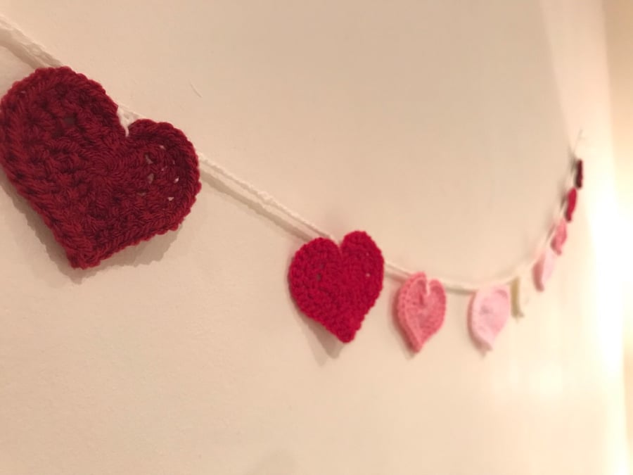 Crochet  Heart Bunting, pink and red Valentines Day handmade decorative garland
