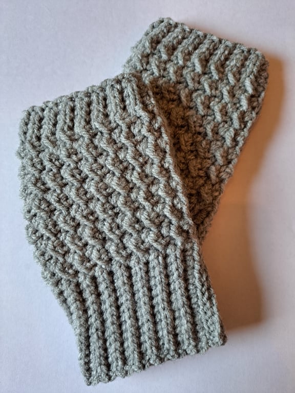 Crochet Fingerless Gloves, Wrist Warmers, Grey