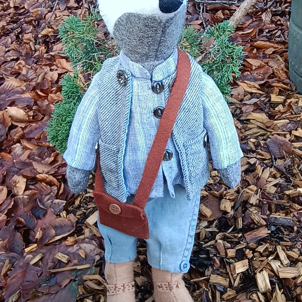 Mister Badger - Handmade felt badger with clothing