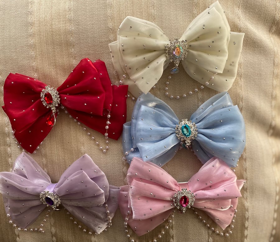 Princess studded rhinestone Bow