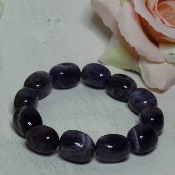 Chunky Amethyst gemstone bracelet stretchy elasticated crown chakra protection