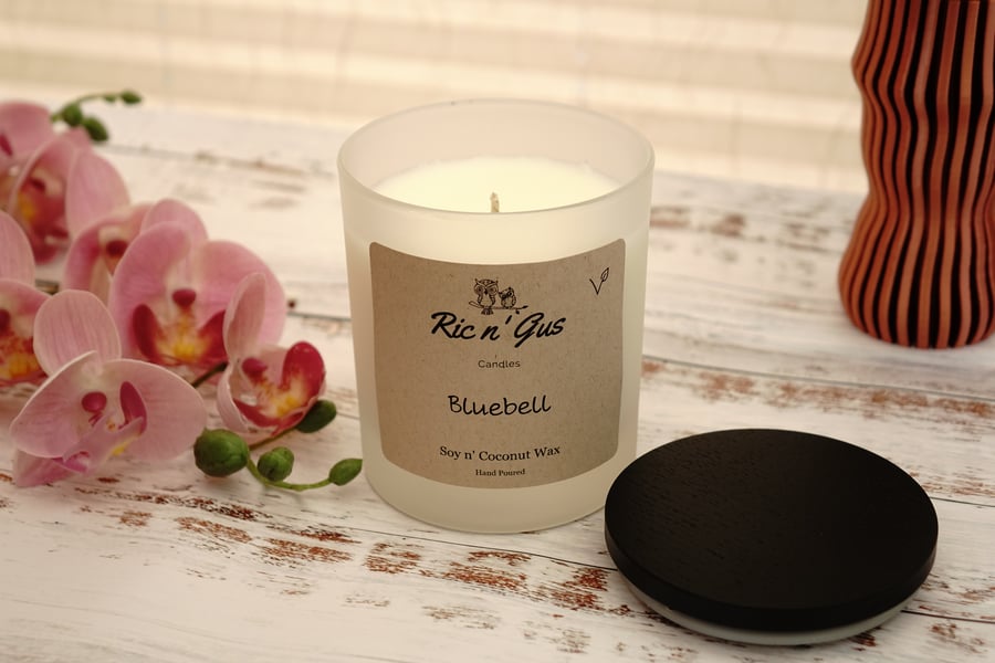 Ric N' Gus Scented Candle - Soy and Coconut wax - BLUEBELL