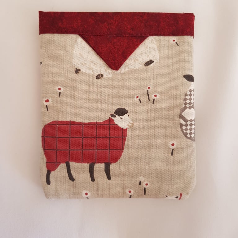 Snap purse; sheep design