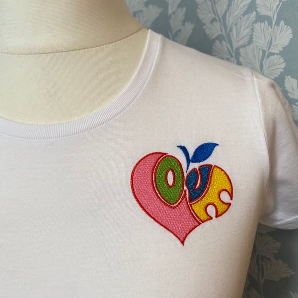 Love Heart T shirt embroidered 