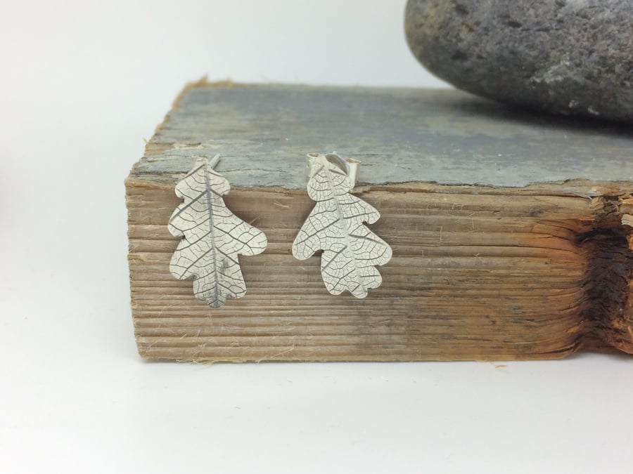 Oak leaf earrings