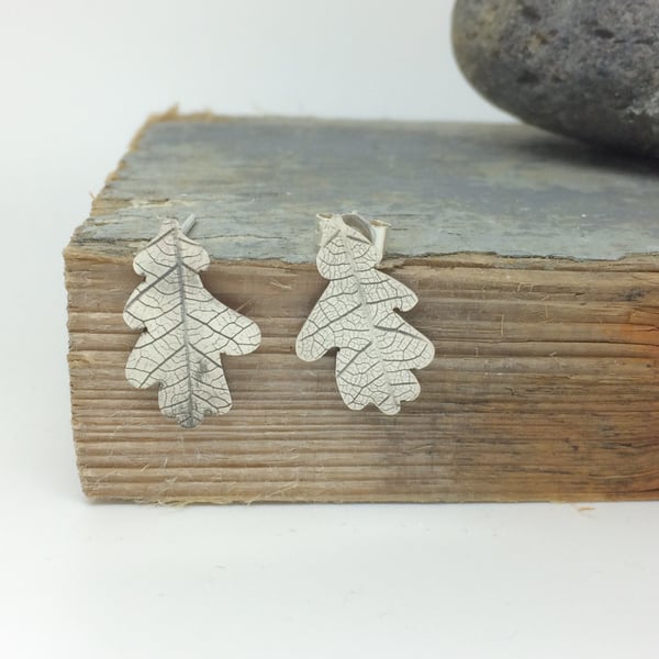 Oak leaf earrings